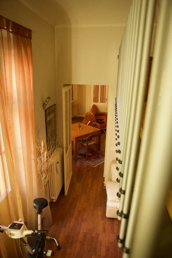 Le Corti 2 Apartment Alessandria Bagian luar foto