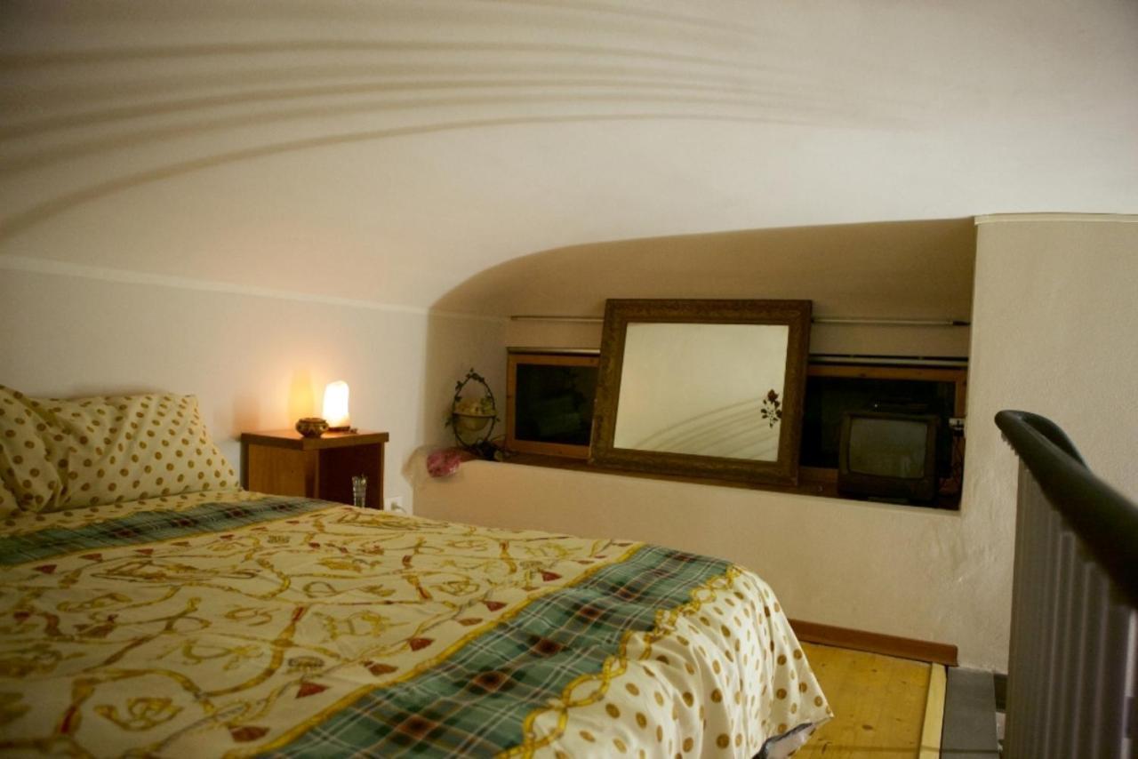 Le Corti 2 Apartment Alessandria Bagian luar foto